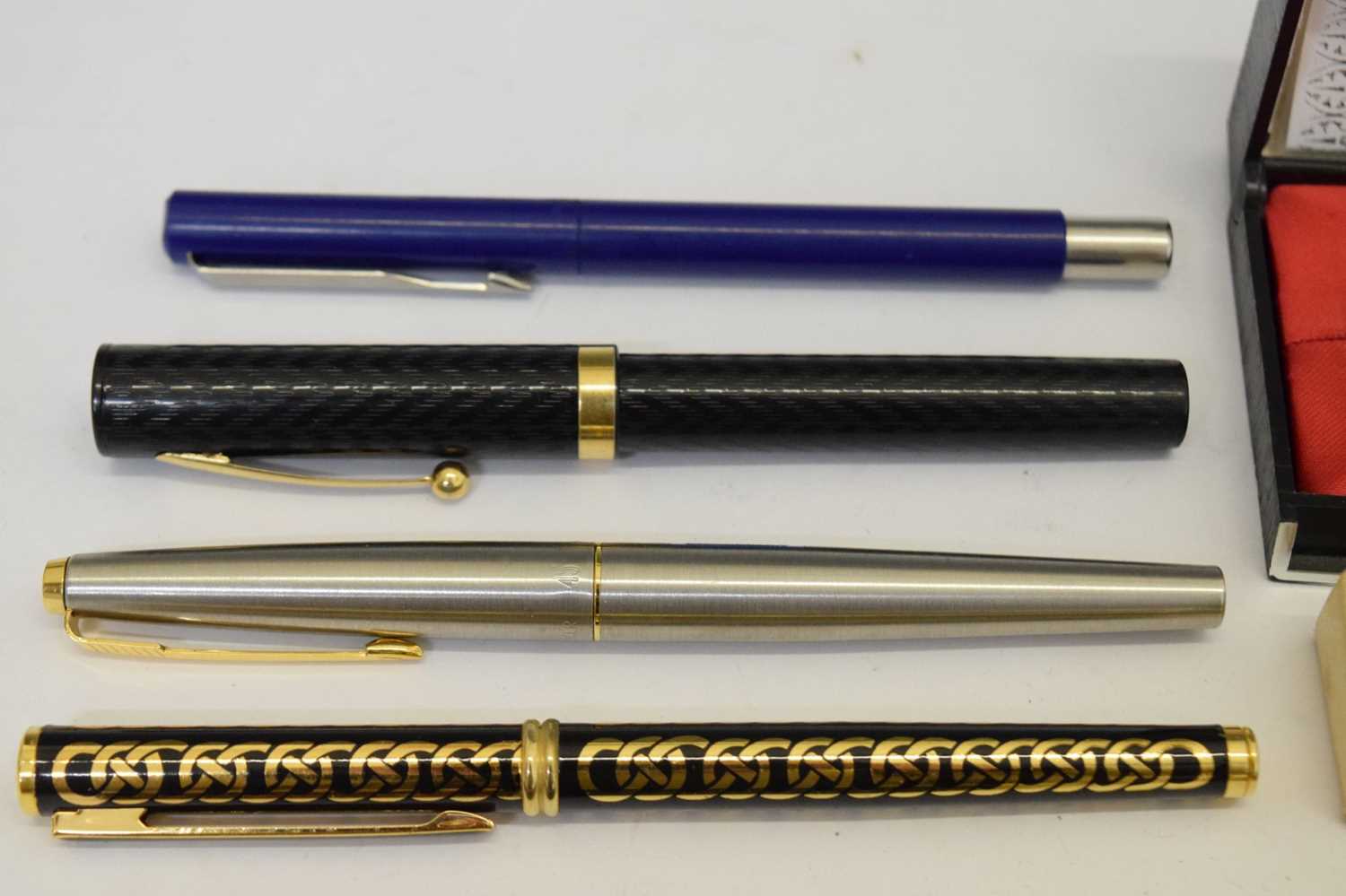 Collection of vintage fountain pens - Image 9 of 11