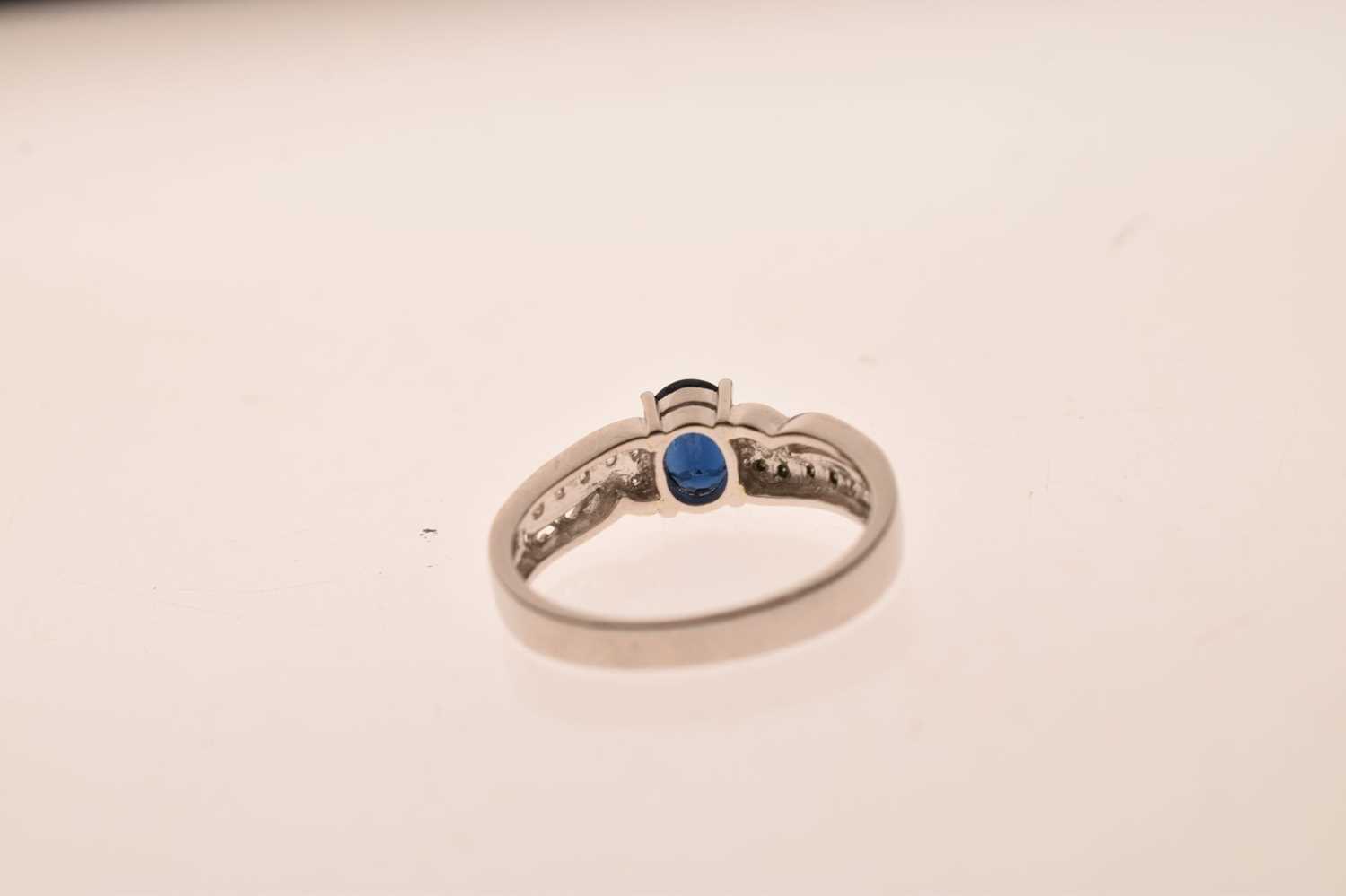 Sapphire and diamond dress ring - Image 3 of 9