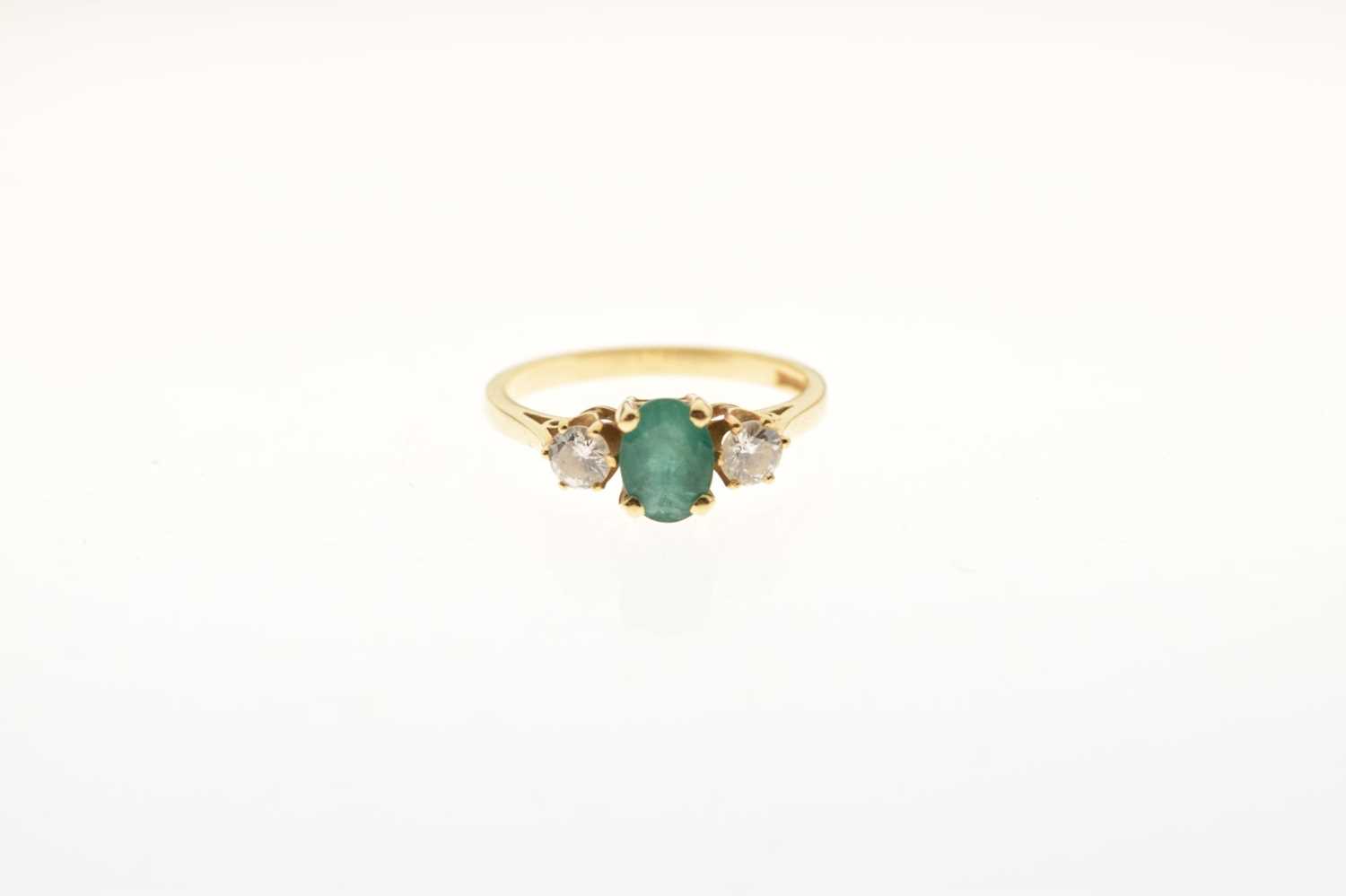 18ct gold emerald and diamond three-stone ring - Image 2 of 8