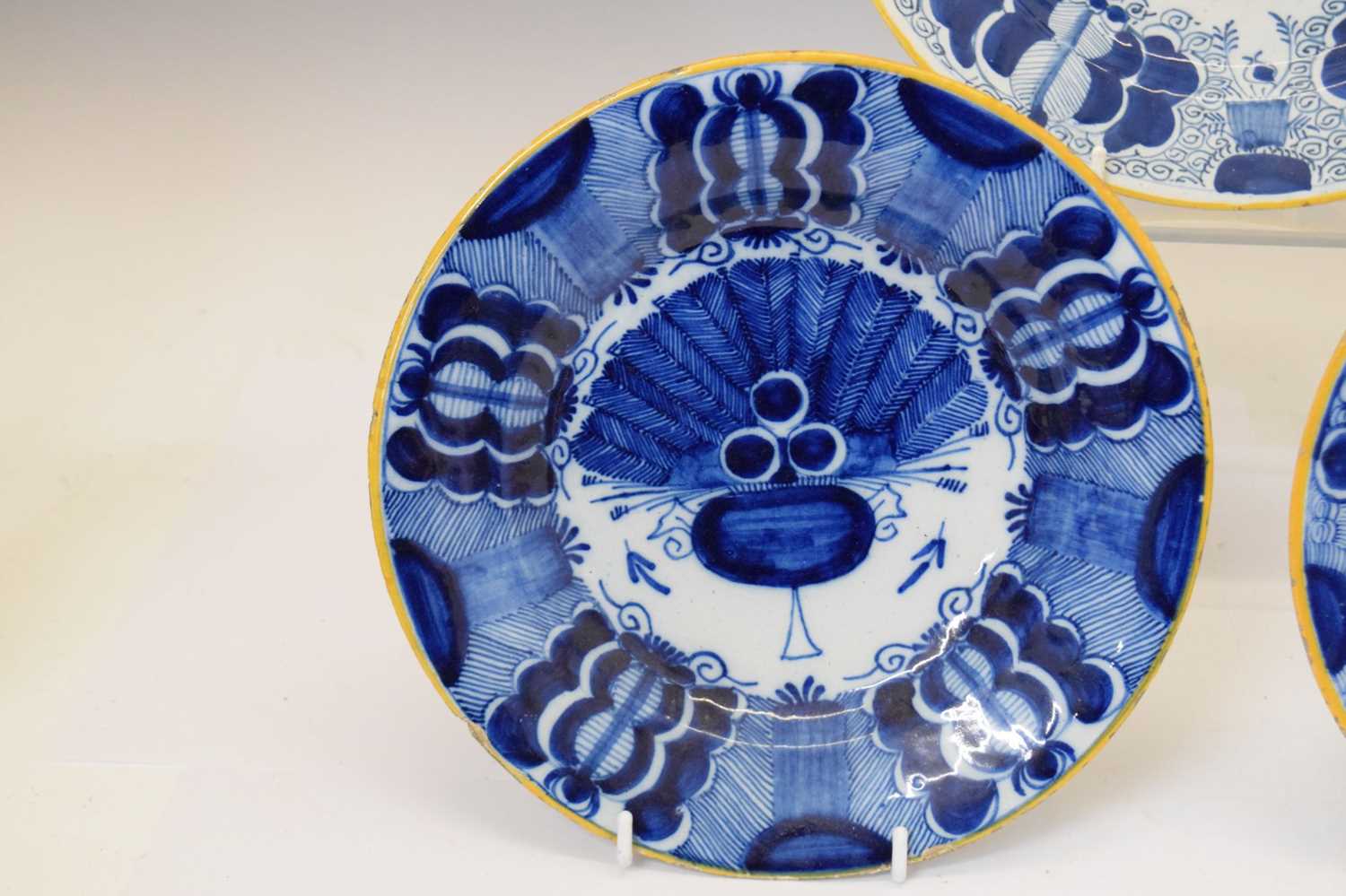 Three Dutch Delft 'Peacock Tail' plates - Image 3 of 9
