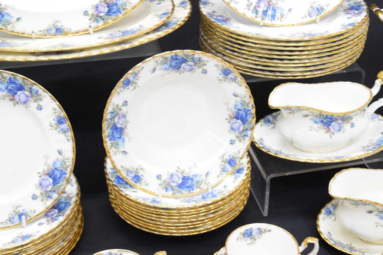 Extensive Royal Albert 'Moonlight Rose' (Blue Roses) pattern tea and dinner wares - Image 10 of 19