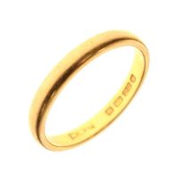 22ct gold wedding band