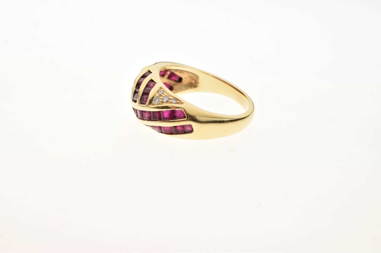 Ruby and diamond dress ring - Image 2 of 6