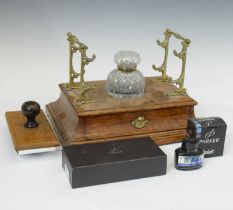 Early 20th century oak and gilt metal desk stand
