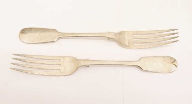 Victorian silver fiddle pattern dinner forks