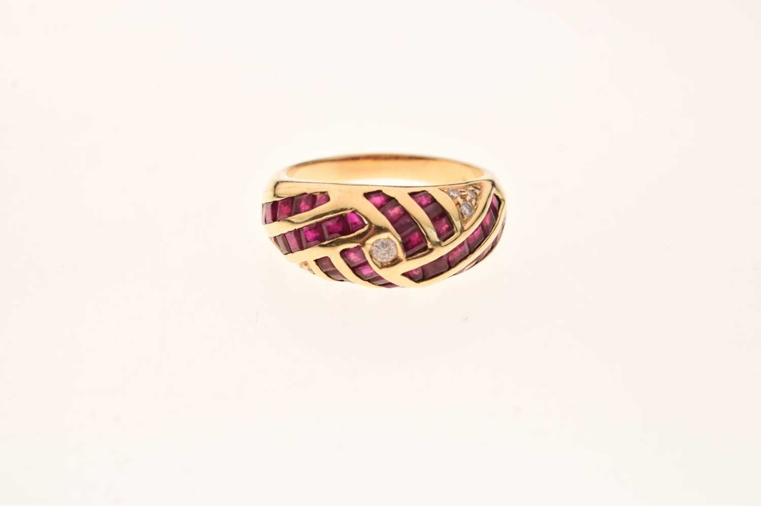 Ruby and diamond dress ring - Image 6 of 6