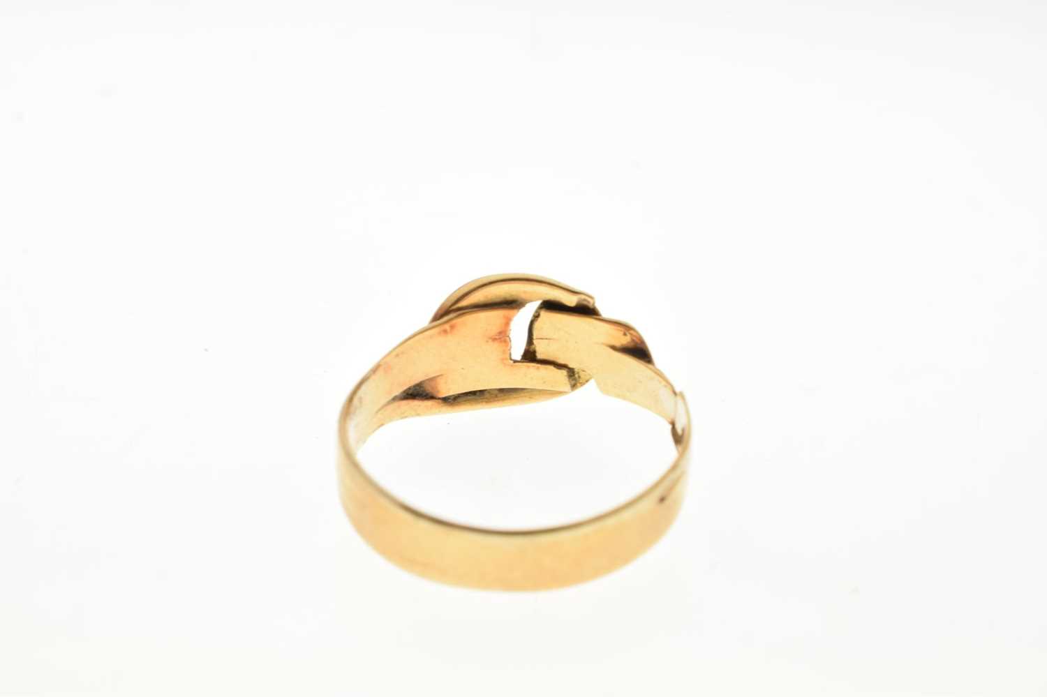 18ct gold serpent design ring - Image 5 of 9