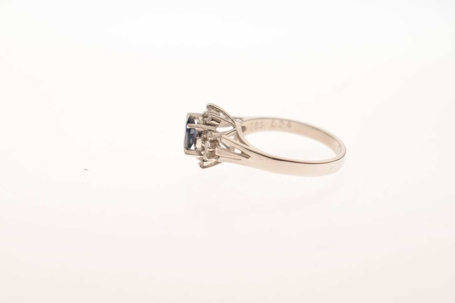 Sapphire and diamond cluster ring - Image 2 of 8