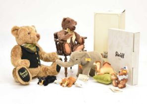 Steiff - Group of stuffed animals