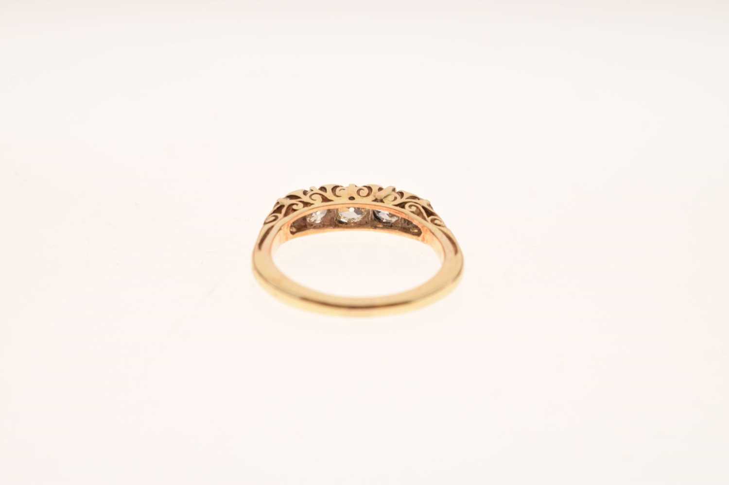 Five stone old cut diamond ring - Image 3 of 6