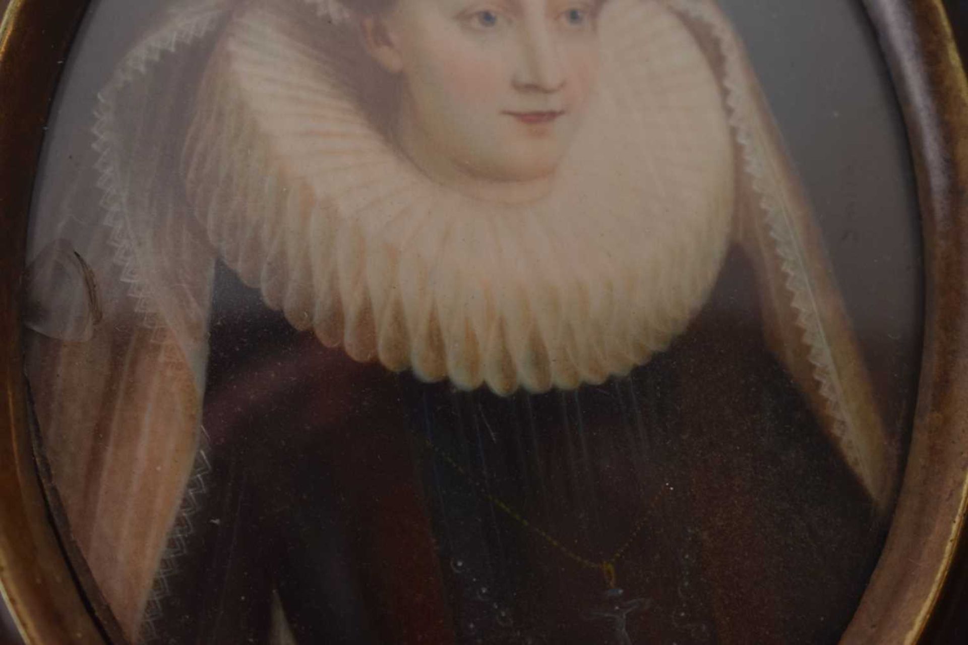 19th century oval portrait miniature of Mary Stuart - Image 4 of 12