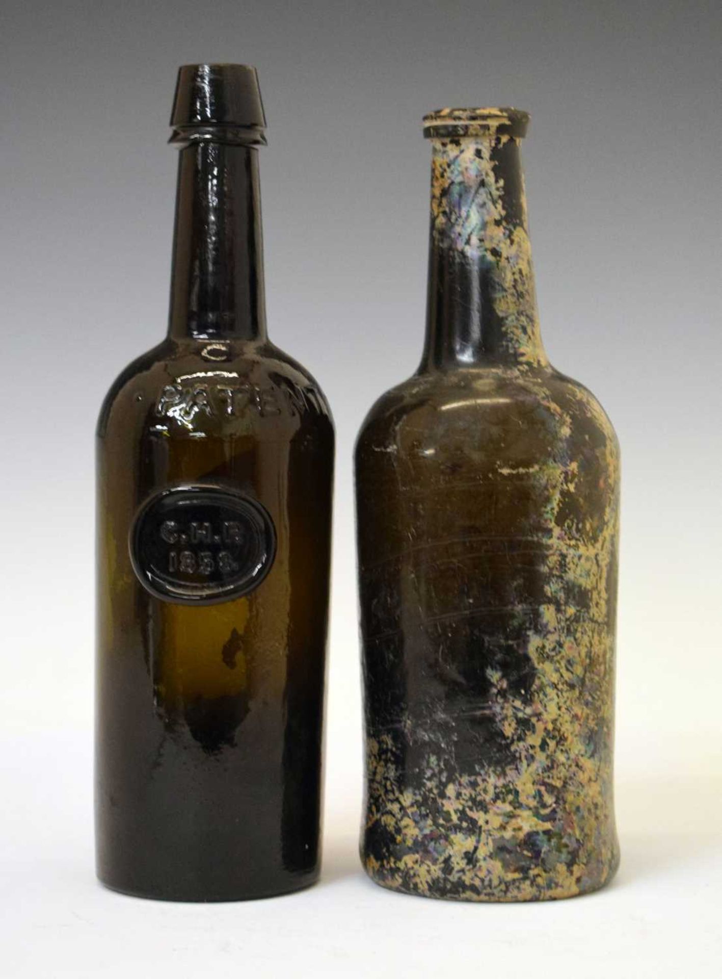 Mid 19th century seal-type Utility bottle - Image 9 of 20