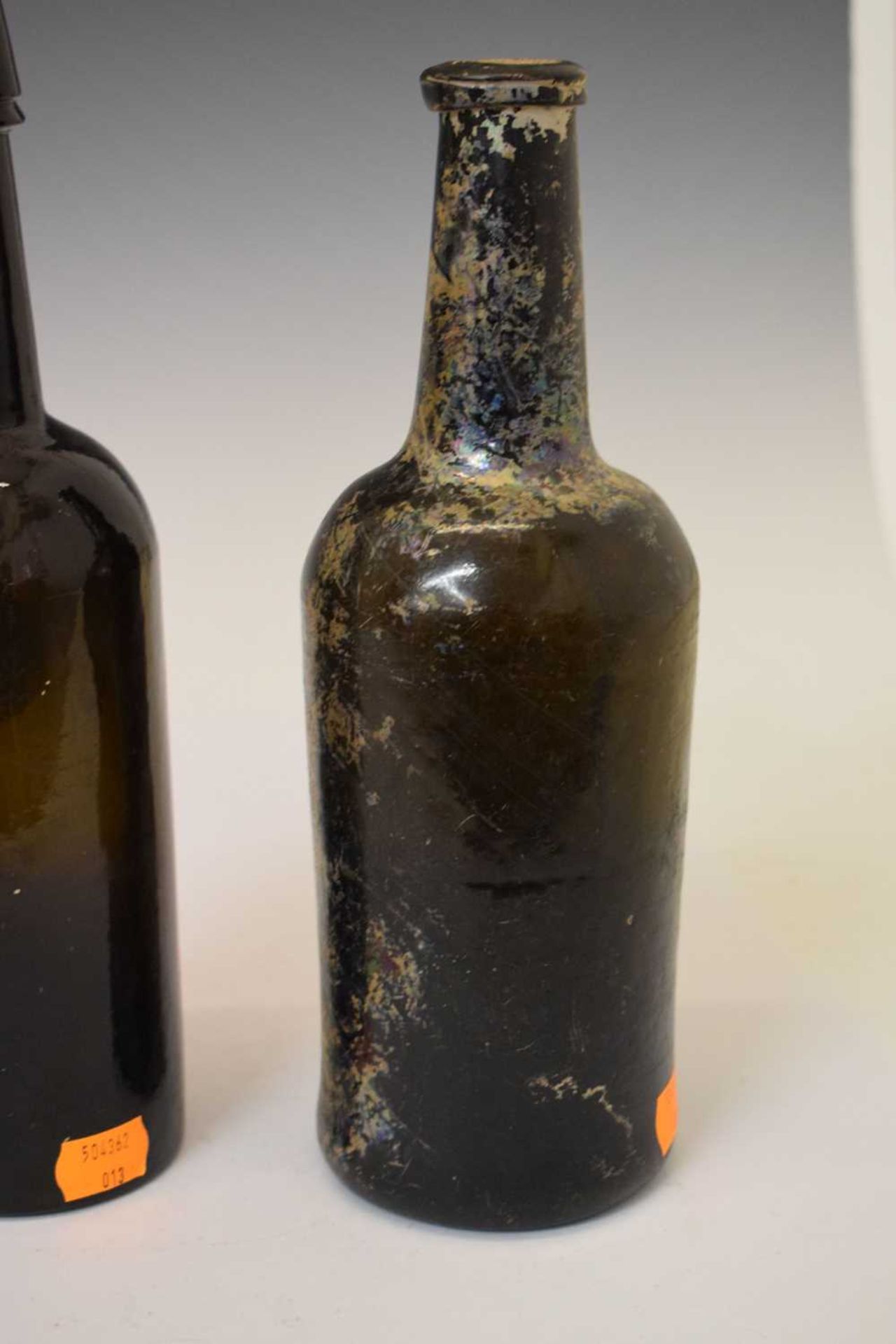 Mid 19th century seal-type Utility bottle - Image 16 of 20