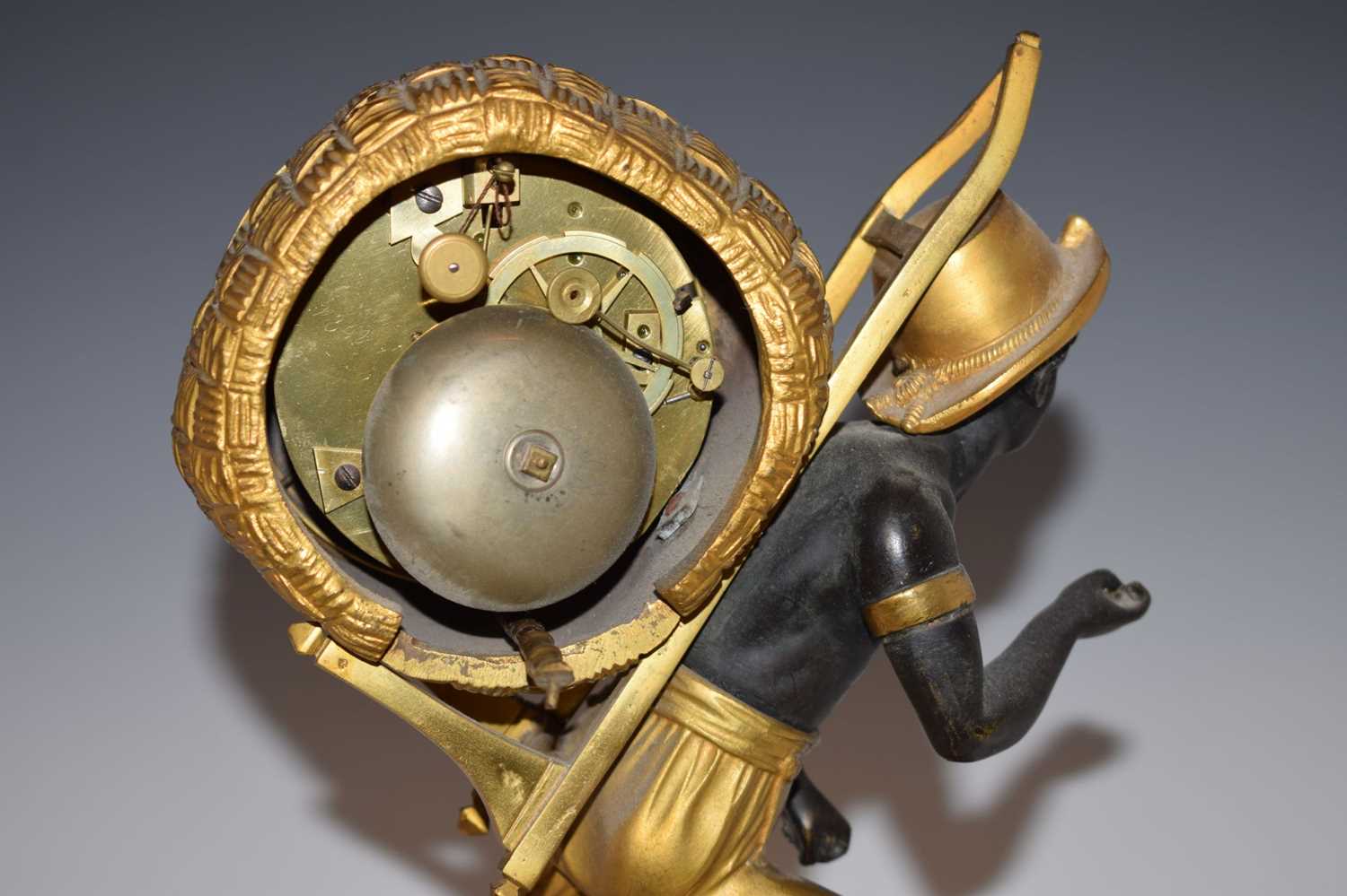Early 19th century French Empire patinated bronze and ormolu figural mantel clock - Image 10 of 17