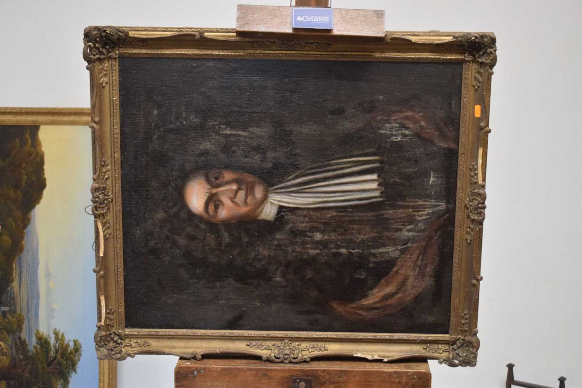 18th century oil on canvas - Portrait of a man in a wig with long fluted jabot, circa 1760 - Image 2 of 21