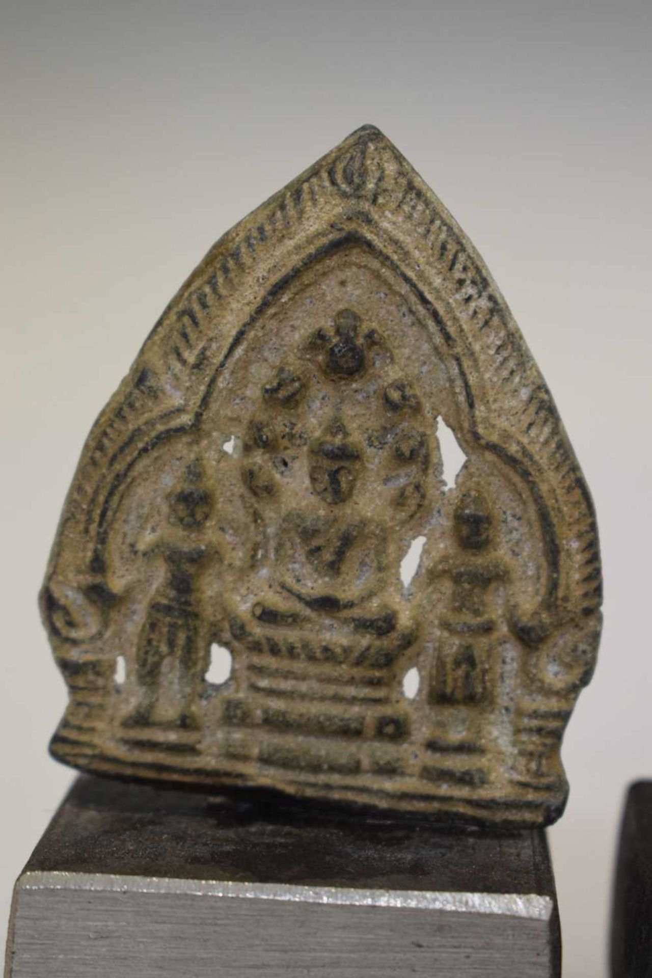 Three Thai alloy amulets - Image 2 of 11