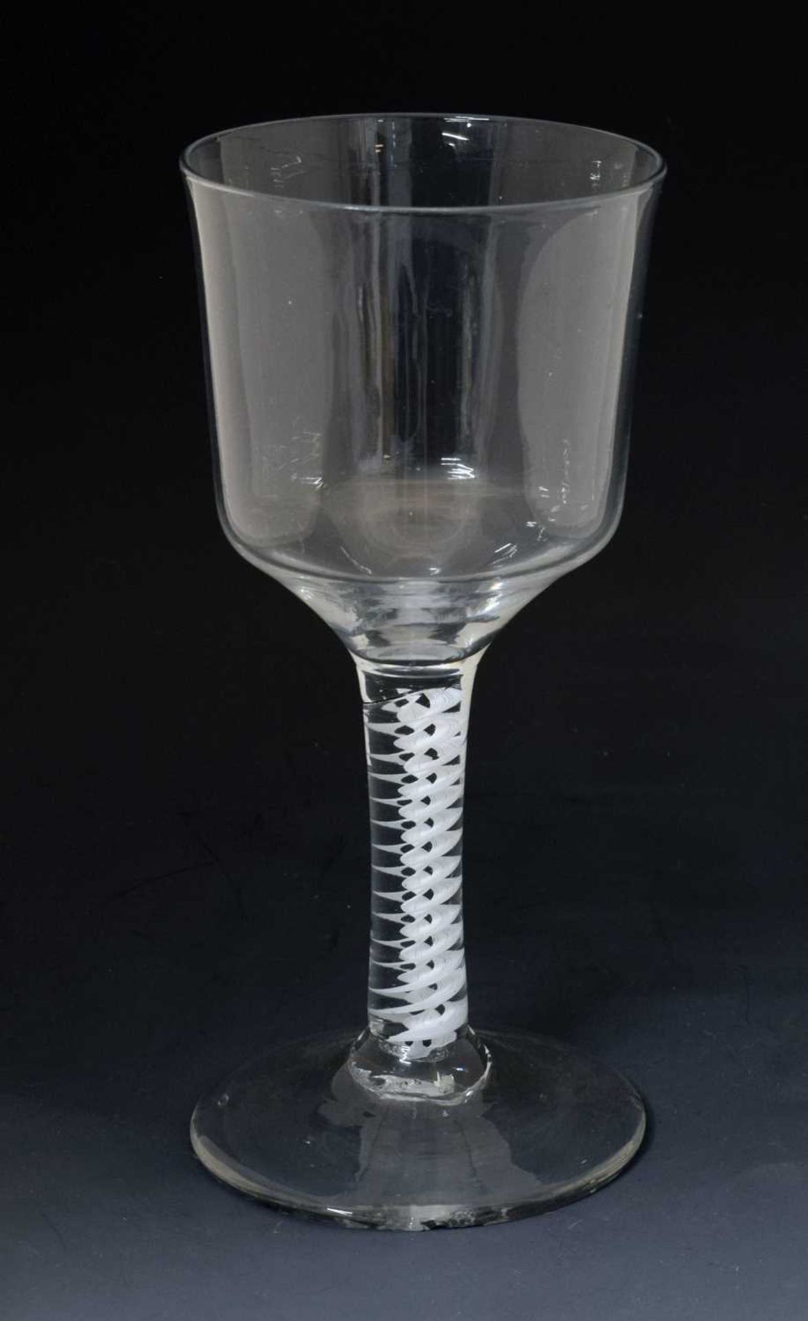 Large opaque twist wine glass