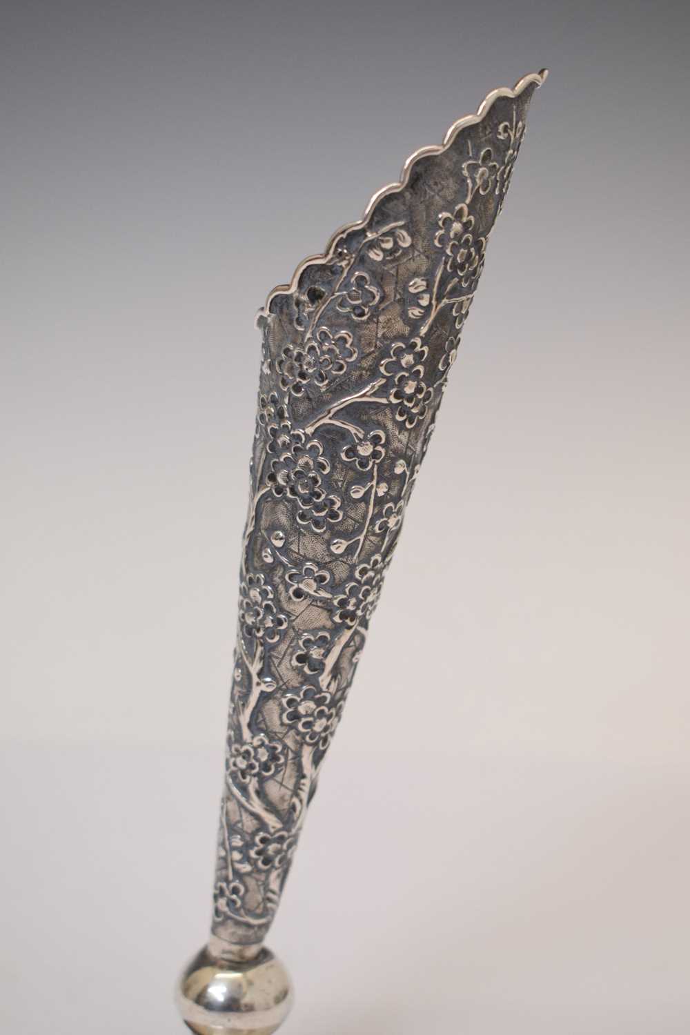 Late 19th/early 20th century Chinese export white-metal bud vase - Image 6 of 14