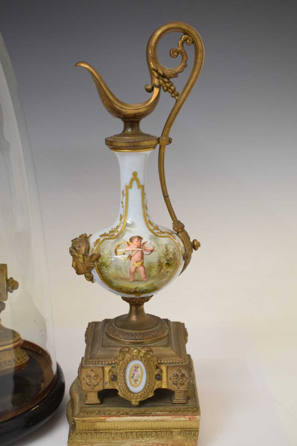 Late 19th century French gilt spelter and porcelain three-piece clock garniture - Image 5 of 26