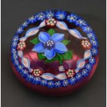 Attributed to Jay Glass - Small glass paperweight