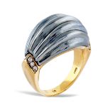 Cartier, 18kt yellow gold and hematite bombé ring