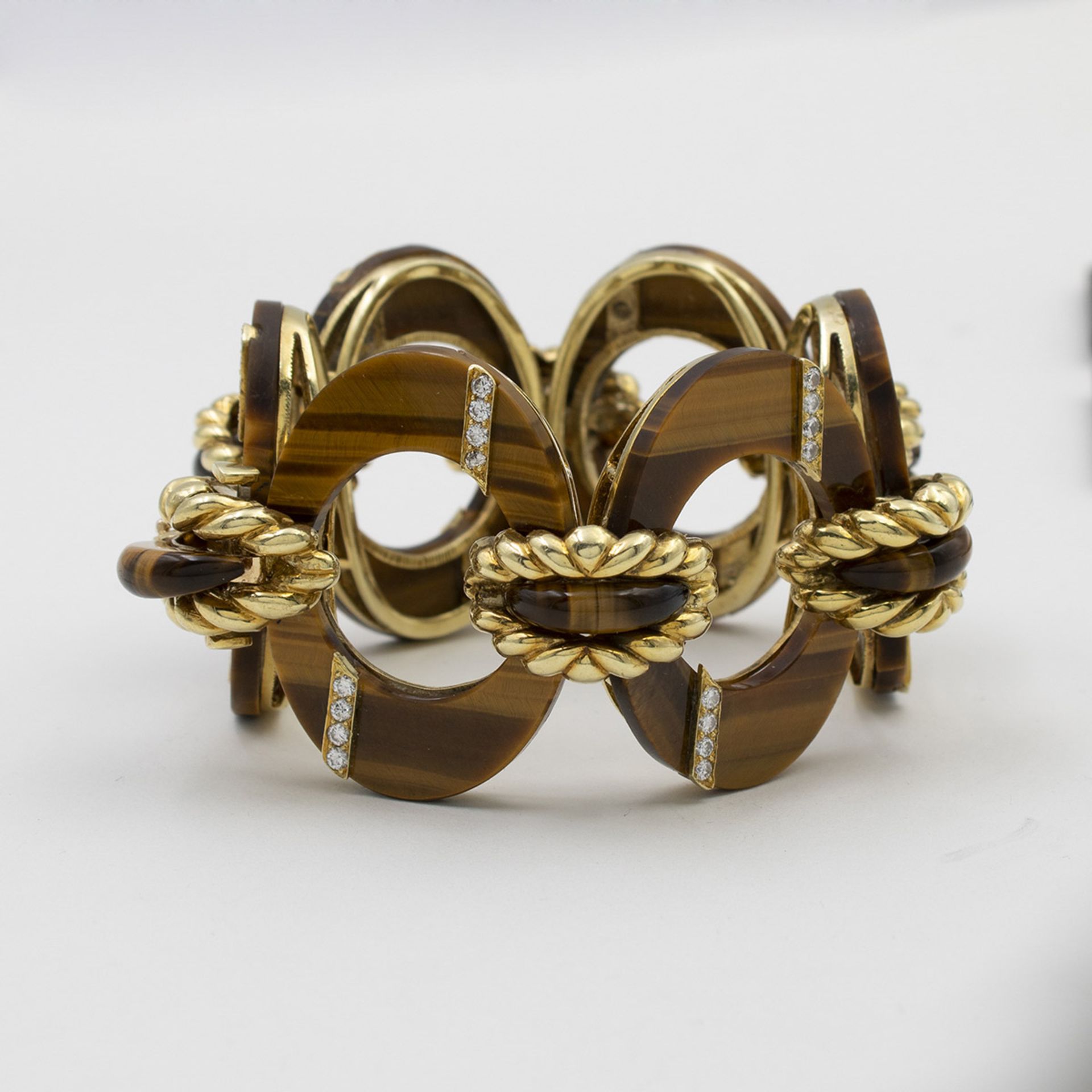 Bulgari 18kt yellow gold and tiger's eye bracelet - Image 2 of 5