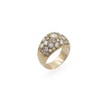 Bulgari 18 kt yellow gold and diamonds ring