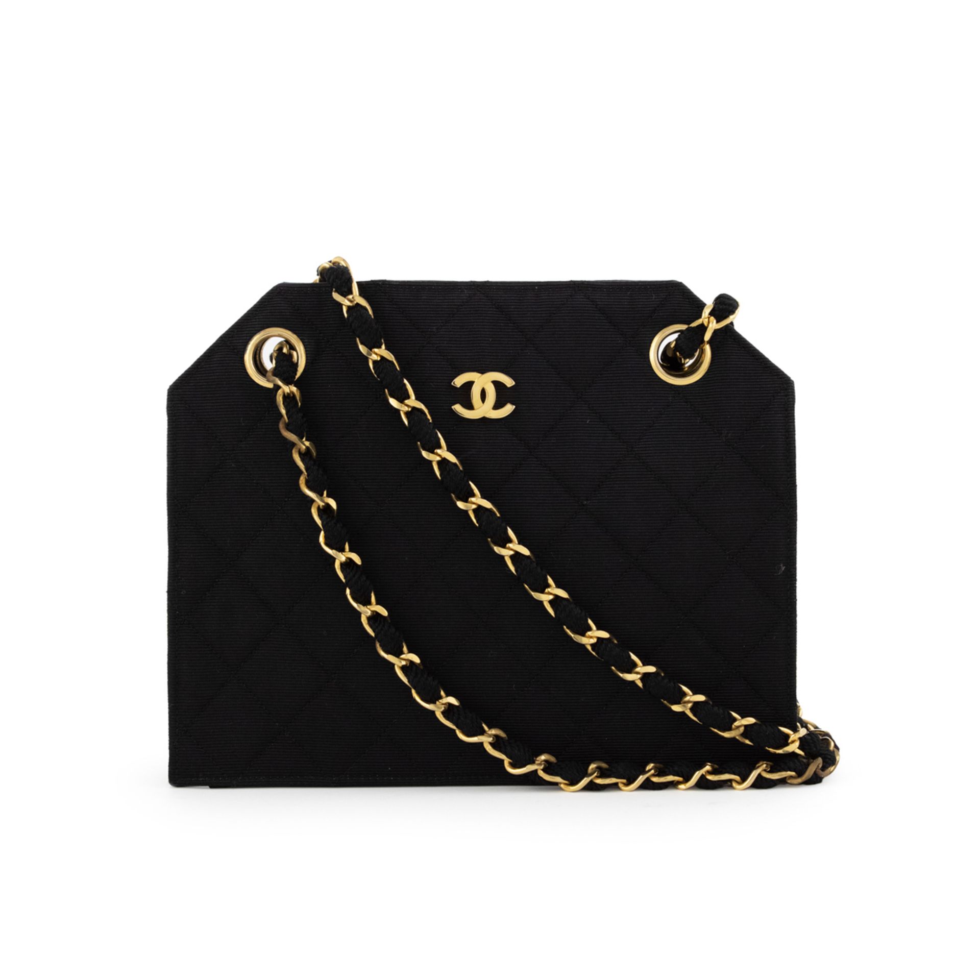 Chanel vintage shoulder bag