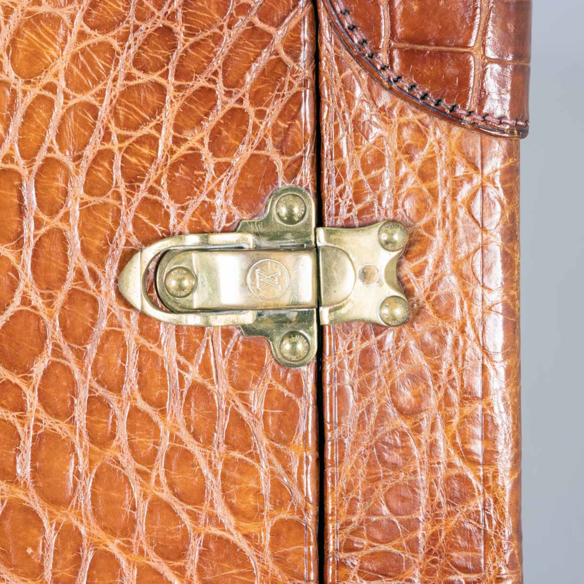 Louis Vuitton vintage suitcase - Image 6 of 8