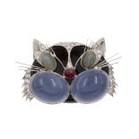 18kt white gold cat brooch