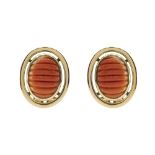 18kt yellow gold and coral lobe earrings