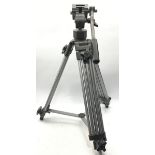 Konig professional camera KN-TRIPOD100 including carry case.