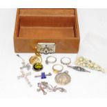 A small quantity of silver and other jewellery in a leather bound wooden box