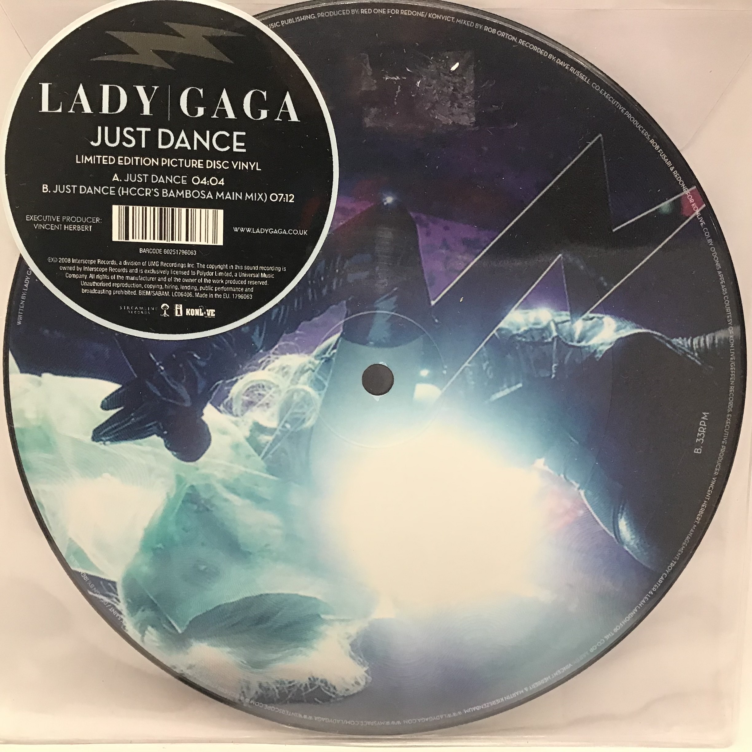 LADY GAGA ‘JUST DANCE’ 7” PICTURE DISC. This is a limited release of the 2008 2 track picture disc