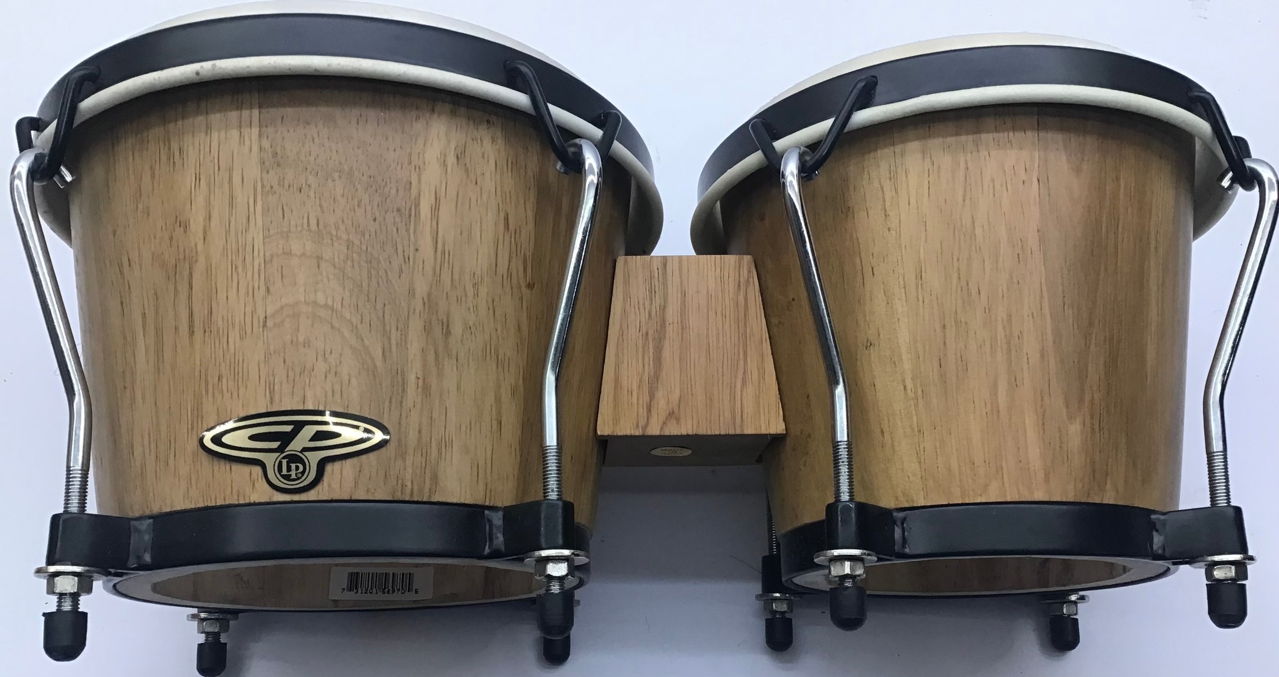 BONGO DRUMS. Here we have a small set Of CP Bongo’s complete with original carry bag with makers - Image 2 of 2