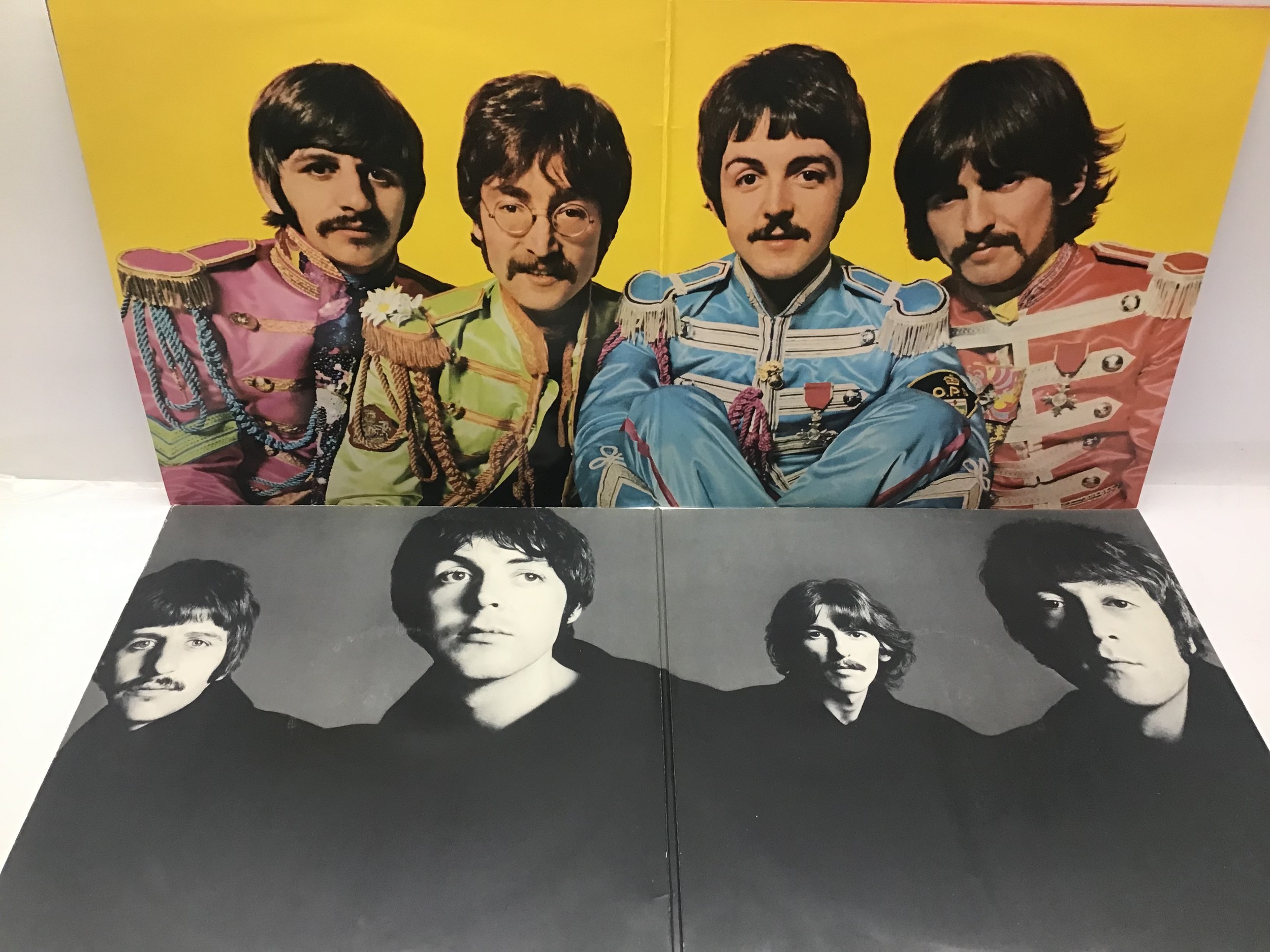 BEATLES RELATED ALBUMS. This lot includes 4 vinyl LP records to include- Love Songs - Somewhere in - Image 2 of 5