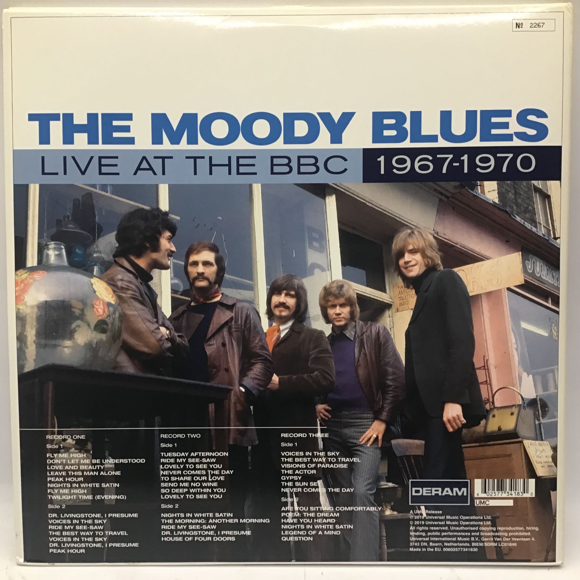 THE MOODY BLUES 'LIVE AT THE BBC' VINYL ALBUM. This 3 record set comes pressed on 2 x blue colored - Image 2 of 4