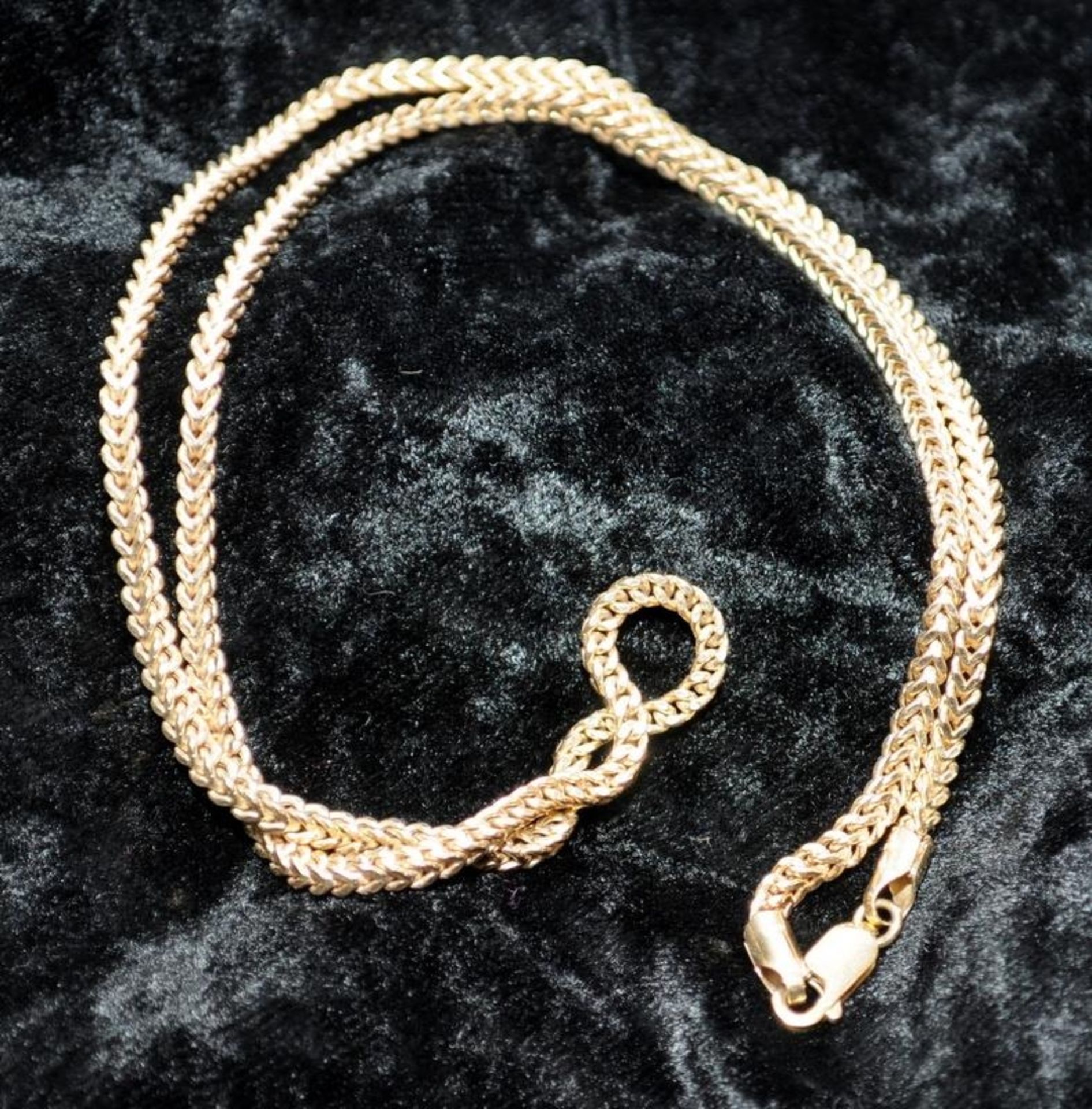 10ct gold foxtail link neck chain. 20" length, 10.3g