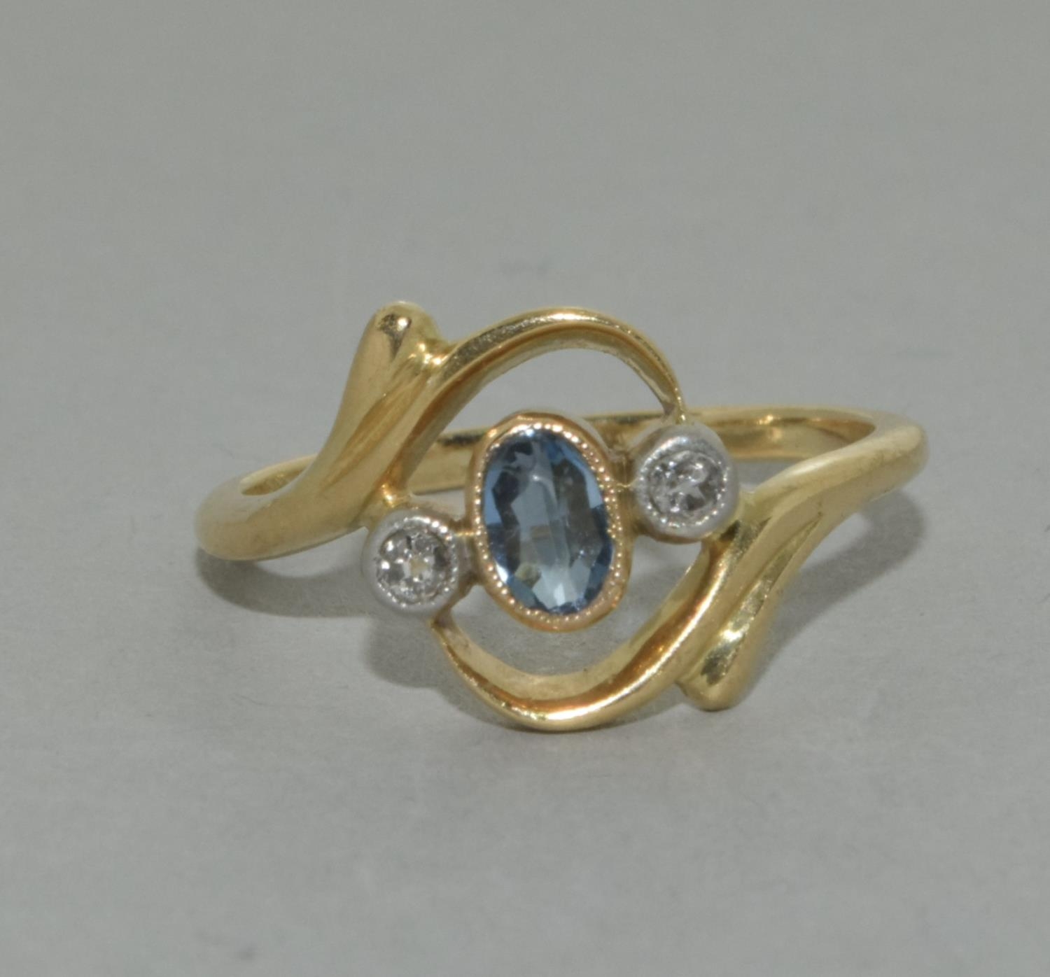 An 18ct Art Deco Sapphire and diamond ring Size M - Image 5 of 5