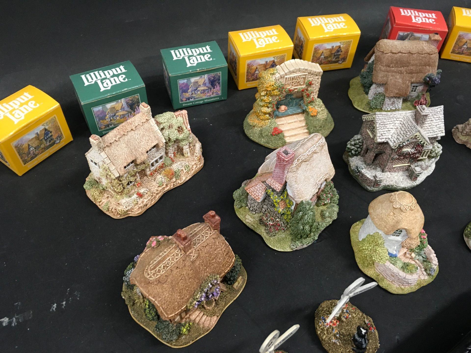 Various Lilliput lane collectors badges, miniature cottages some boxed, lilliput lane mini figures - Image 2 of 4