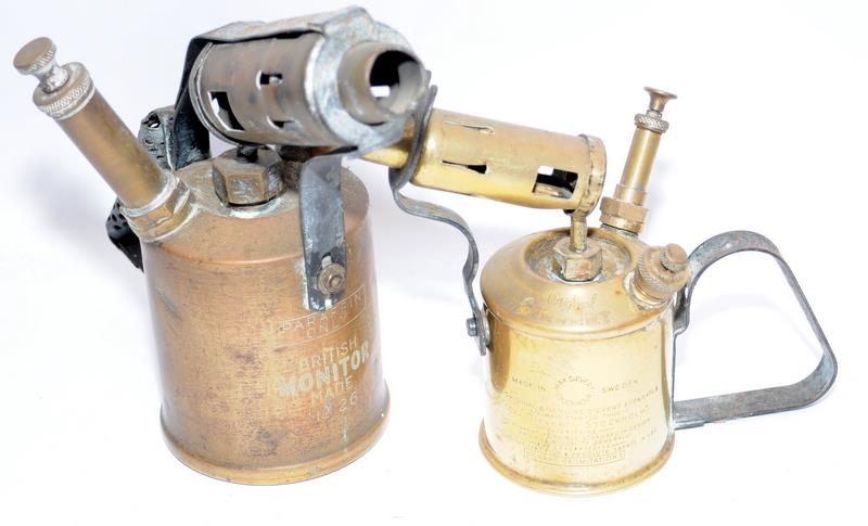 Collection of vintage paraffin blow torches including Siewert and Monitor brands. Four in lot - Image 2 of 3