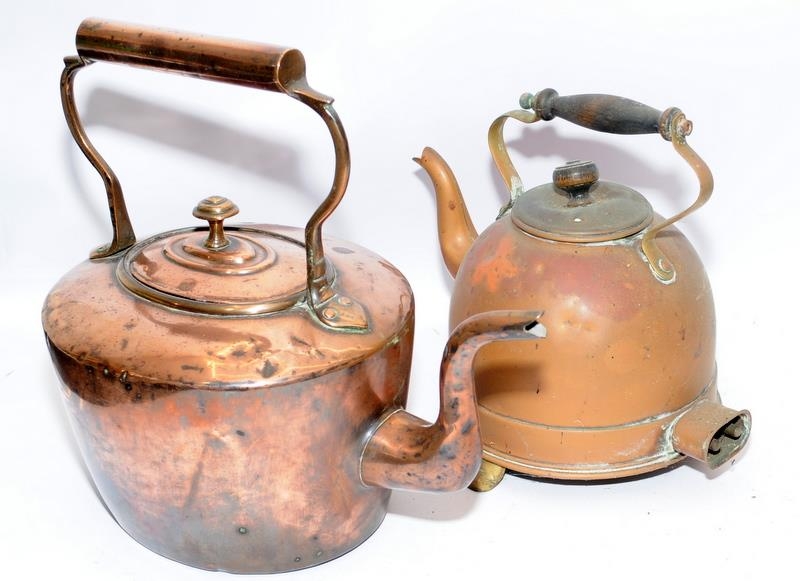 Vintage copper and brass to include coal scuttles and kettles. Four in lot - Image 4 of 4