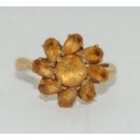 9ct gold amber colour daisy ring size P