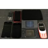 Collection of electricals to include a Nintendo DS Lite console and mobile phones.