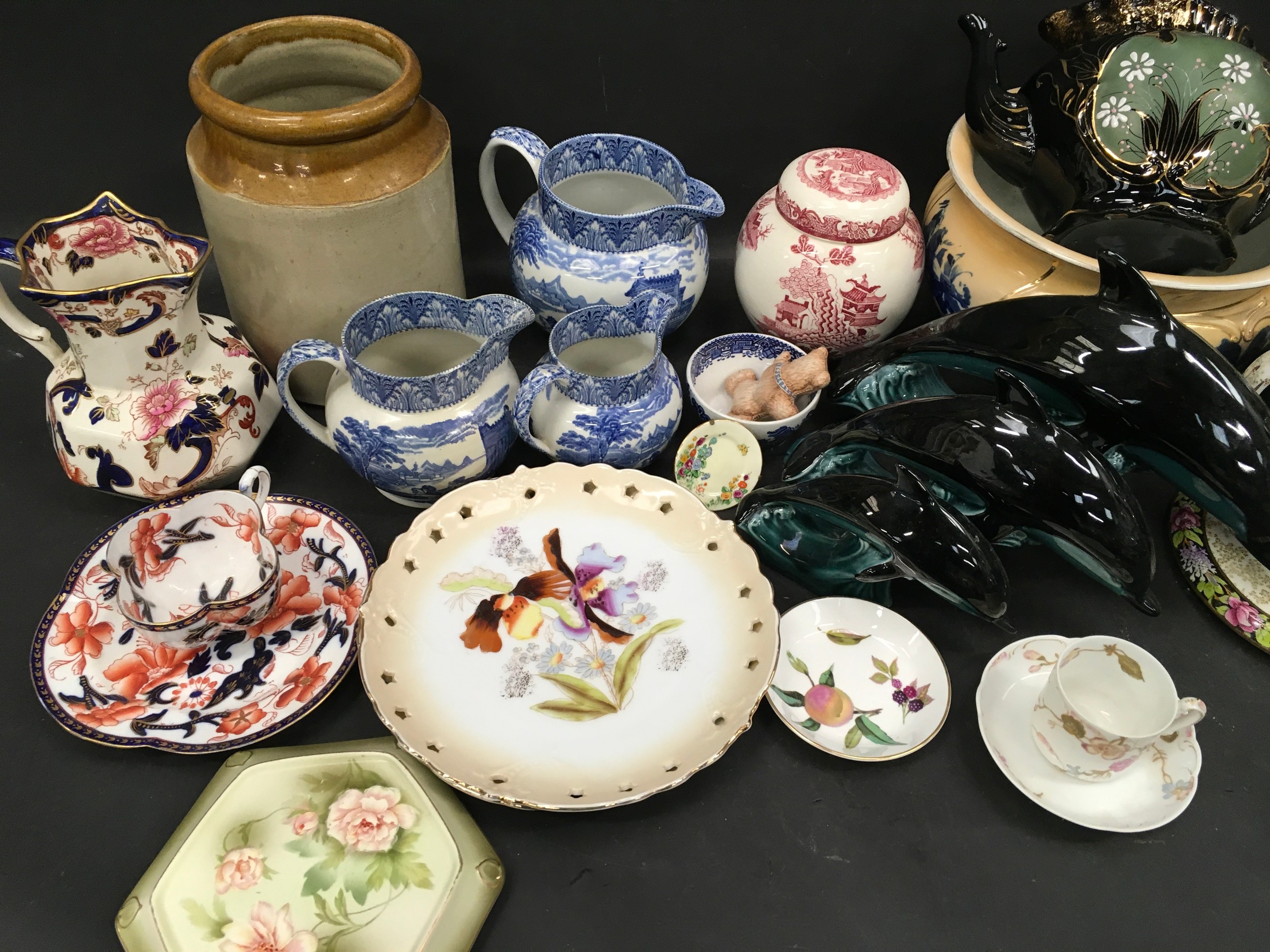 Large quantity of mixed chinaware from various manufacturers to include Poole Pottery, Limoges, - Image 2 of 5