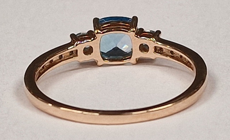 Topaz/Diamond 9ct rose gold ring Size T - Image 3 of 4