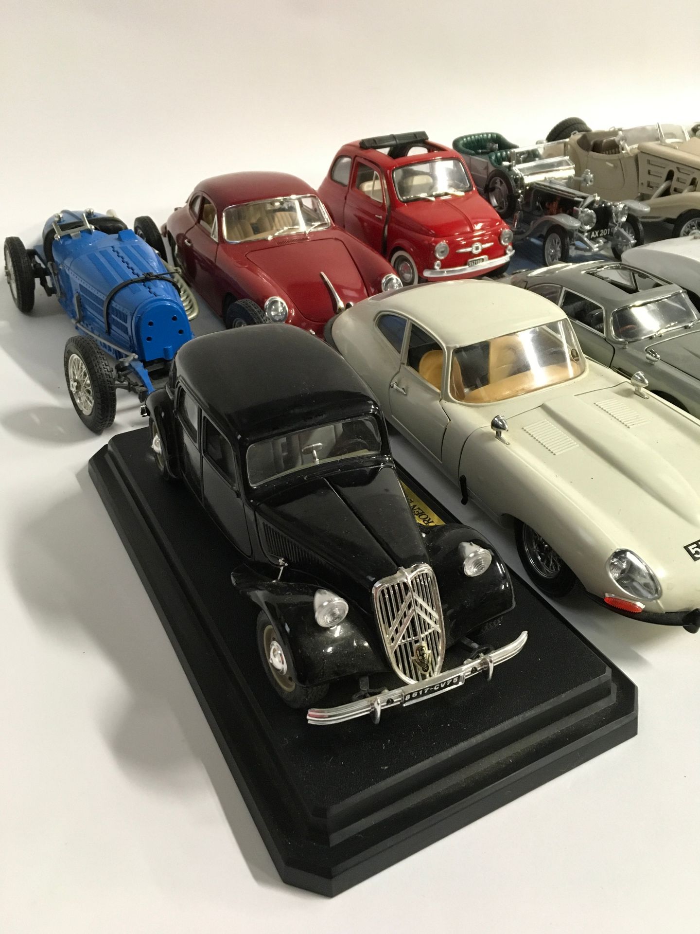 Collection unboxed diecast models to include Burago, Franklin Mint, Solido and ERTL. (14) - Image 2 of 4