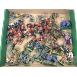 Collection of mainly Britains metal and plastic toy soldiers.