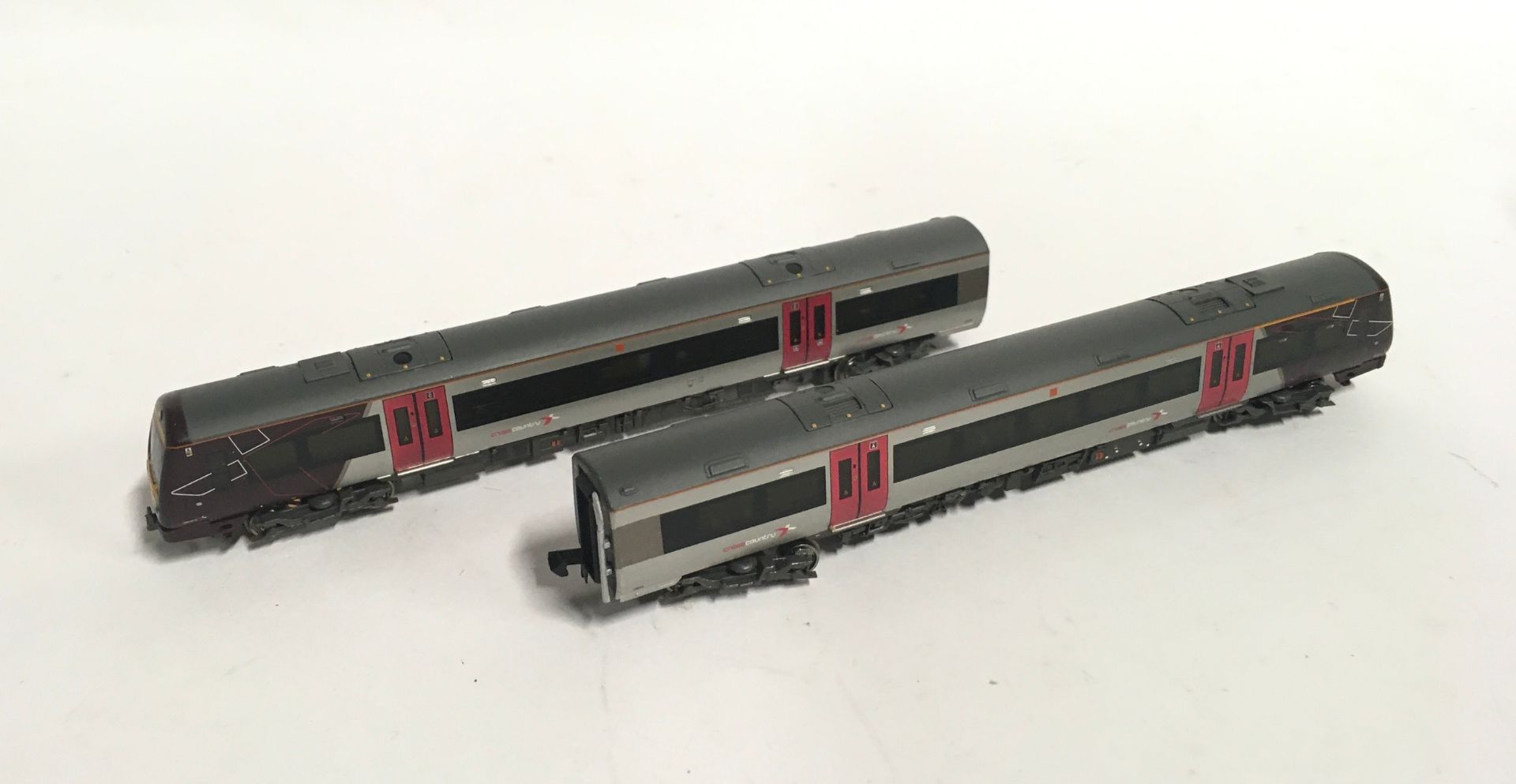 Graham Farish N gauge 371-431 Class 170/2 DMU 2 Car Cross Country set. Appears Excellent, boxed. - Image 3 of 3