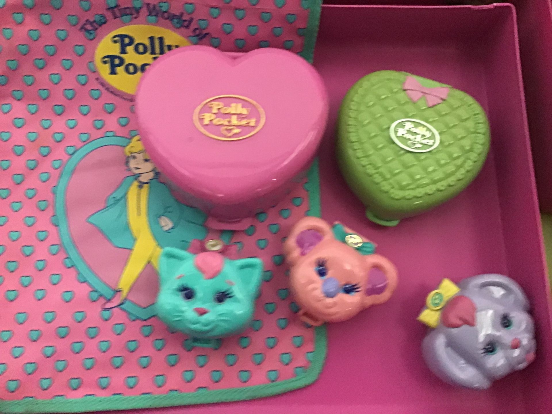 Bluebird Mattel Polly Pocket vintage compacts and playsets (40 altogether), mostly with figures - Image 3 of 15